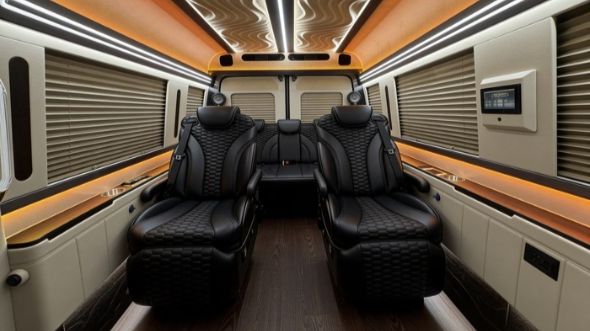 8 passenger sprinter van inside detroit