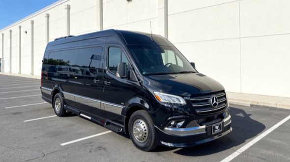 detroit corporate sprinter van service
