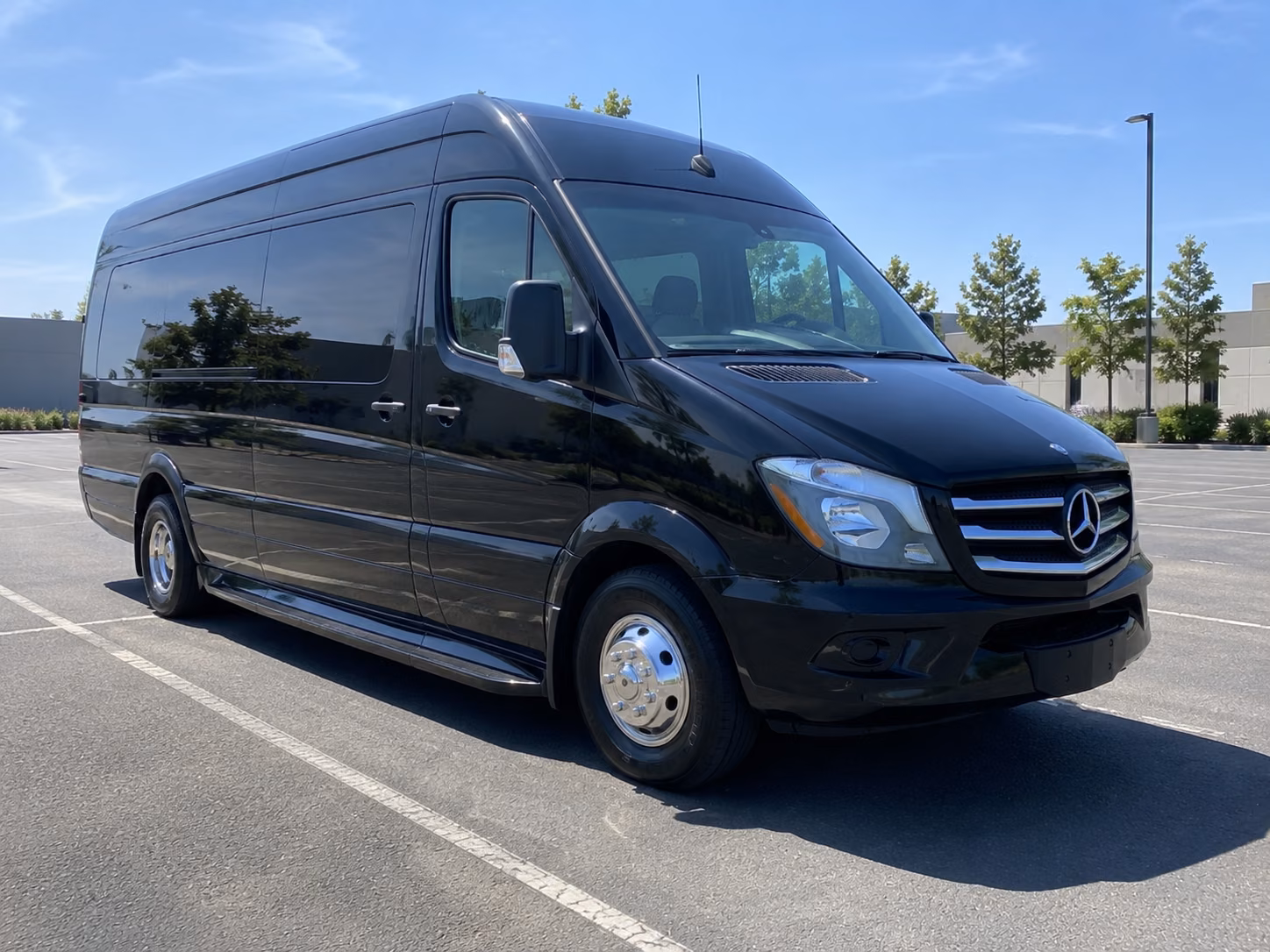 20 passenger sprinter van
