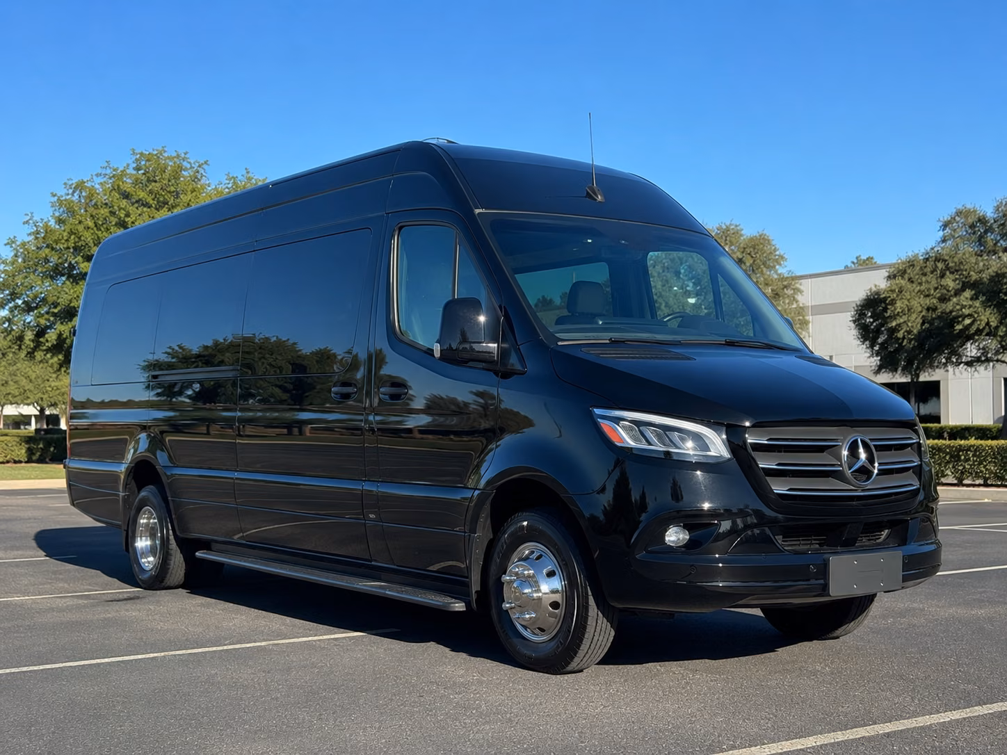 Detroit Airport Transportation