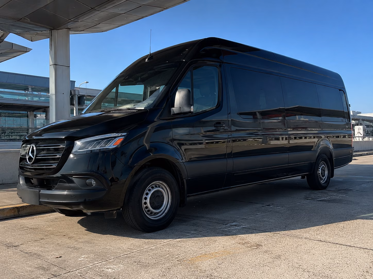 detroit employee shuttle van service