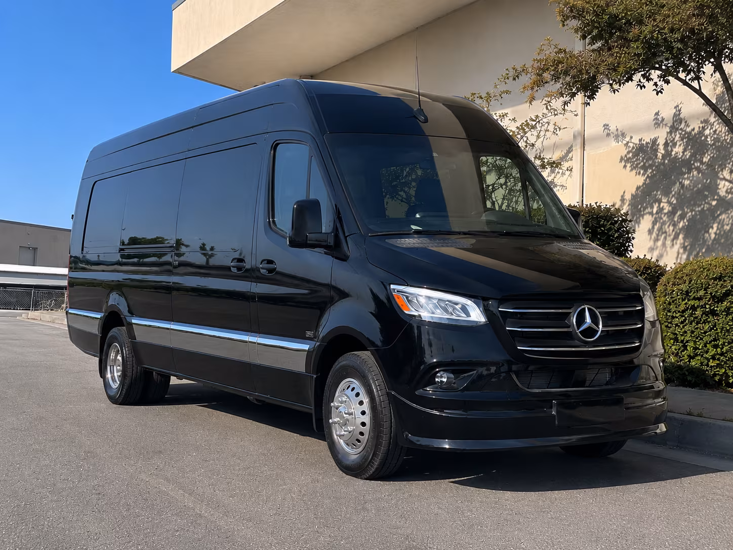 detroit sporting event sprinter van rental