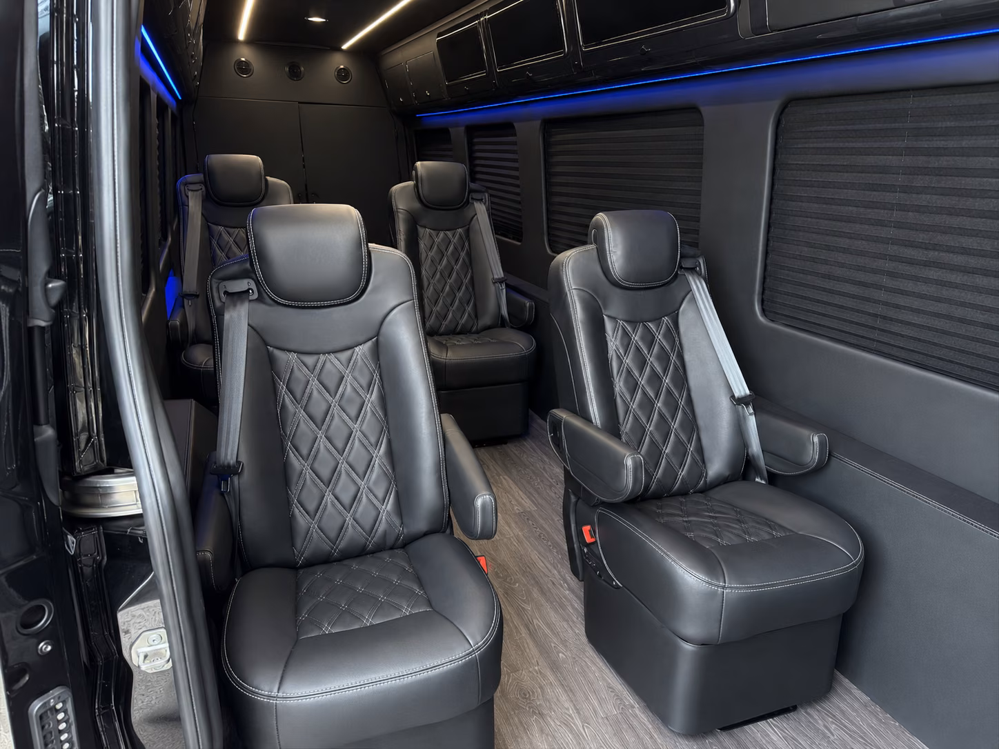 find the perfect transportation for your next wedding 5