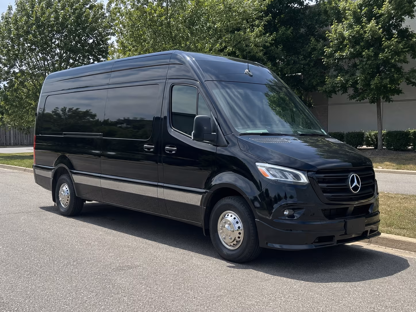 sprinter van day trips to michigan wine country from detroit